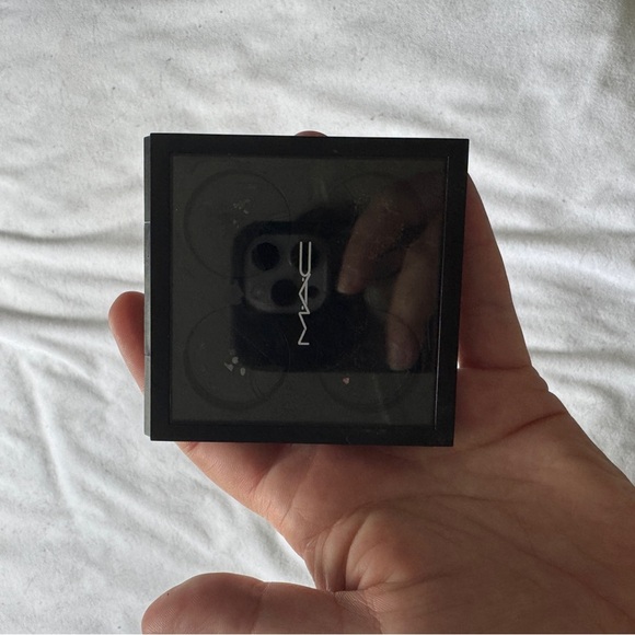 4/$25 MAC Empty Eyeshadow proPalette x4 - Picture 4 of 4